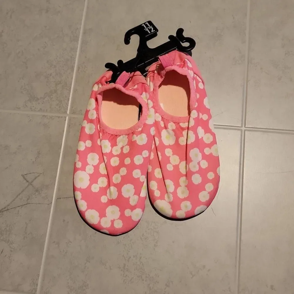 Girls Flower Pink Pool Shoes Size 11/12